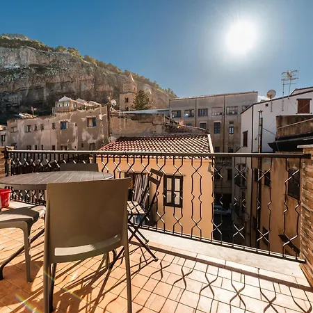 Arbaria Bed & Breakfast Cefalu
